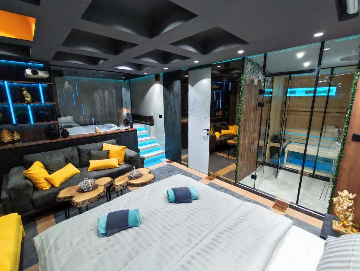 Pentlux - Penthouse In The Heart Of Apartment Skopje