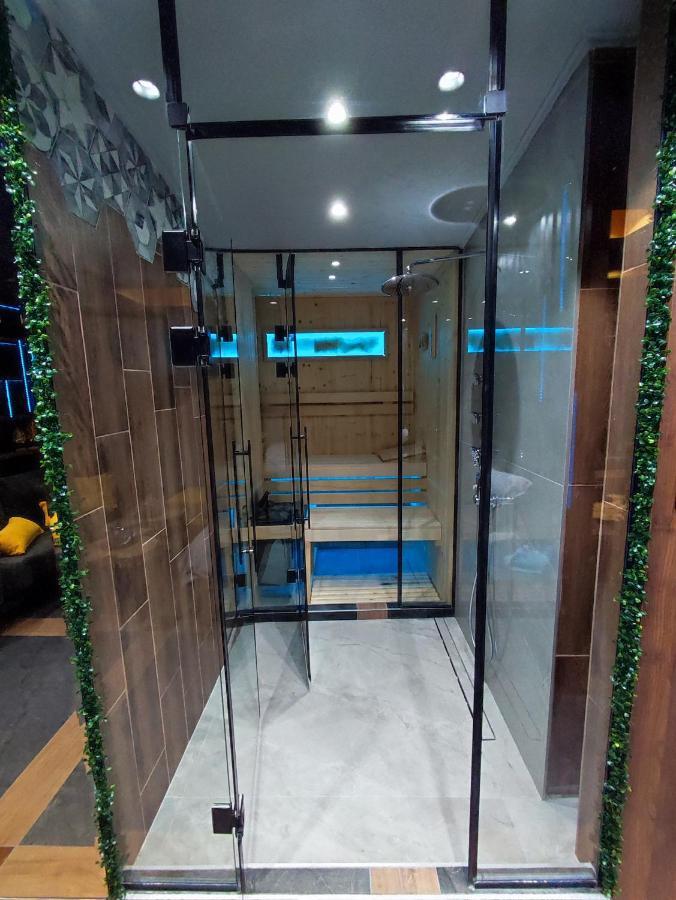 Pentlux - Penthouse In The Heart Of * Skopje